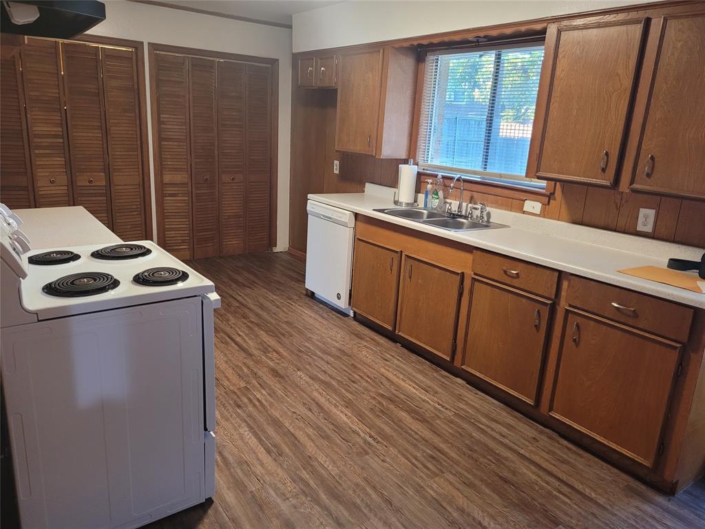 Valley View Estates - Residential Lease