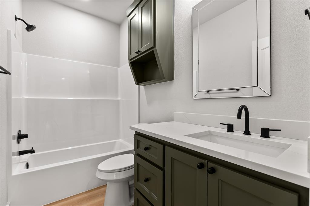 Arthur - Residential