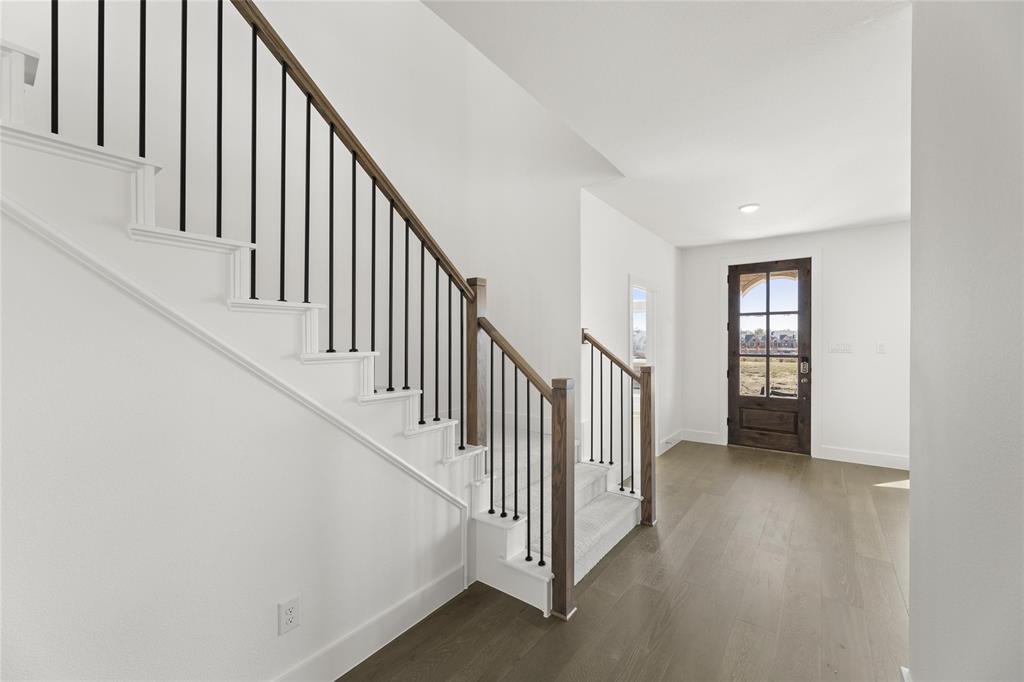 12707 Meadow Glen Trail