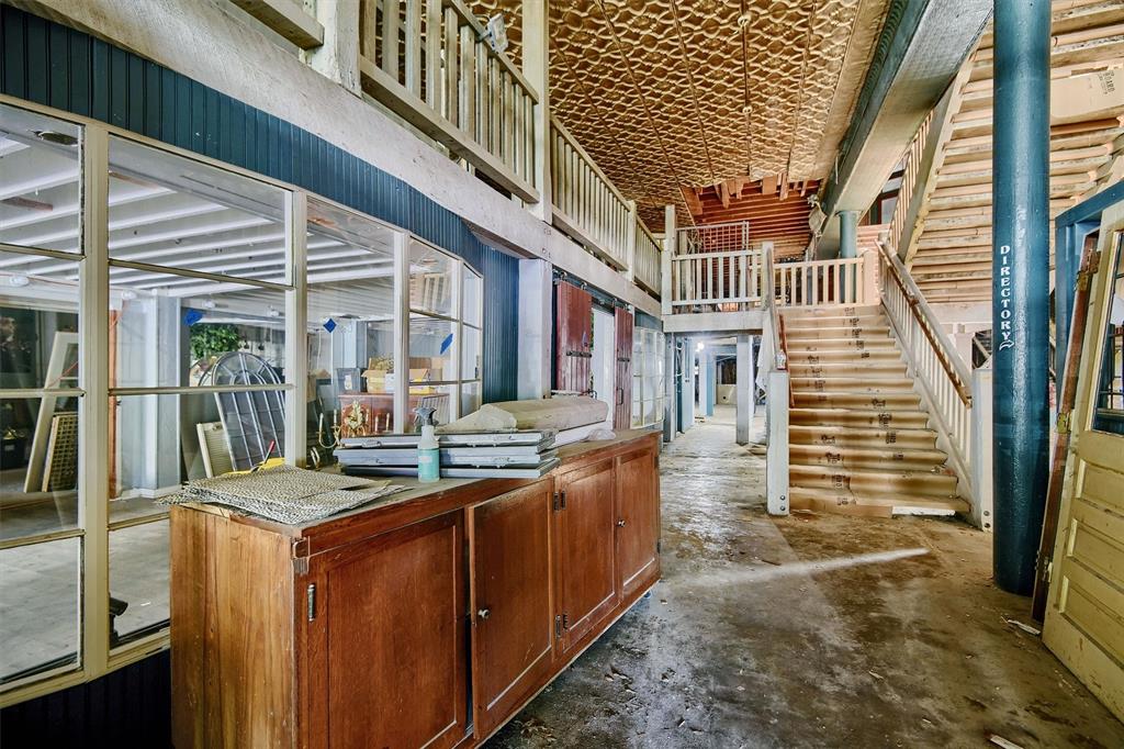 Otp Sherman - Commercial Sale