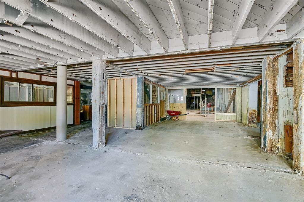 Otp Sherman - Commercial Sale