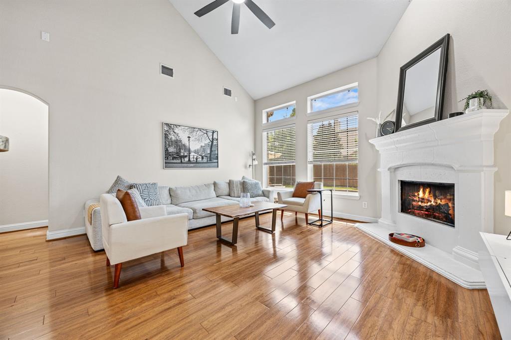 4912 Berkley Drive