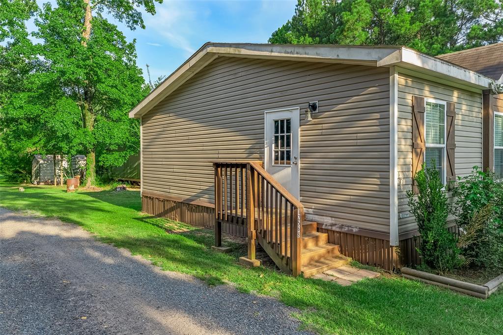 12568 Highway 157