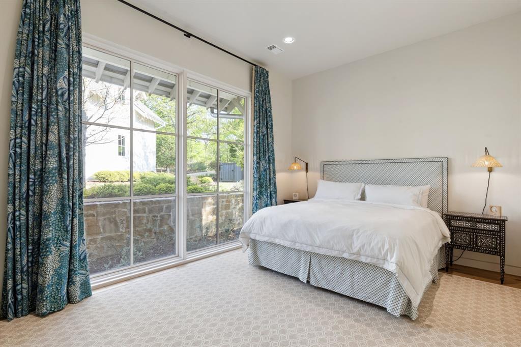 Long Cove on Cedar Creek Lake - Residential