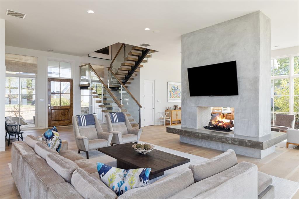 Long Cove on Cedar Creek Lake - Residential