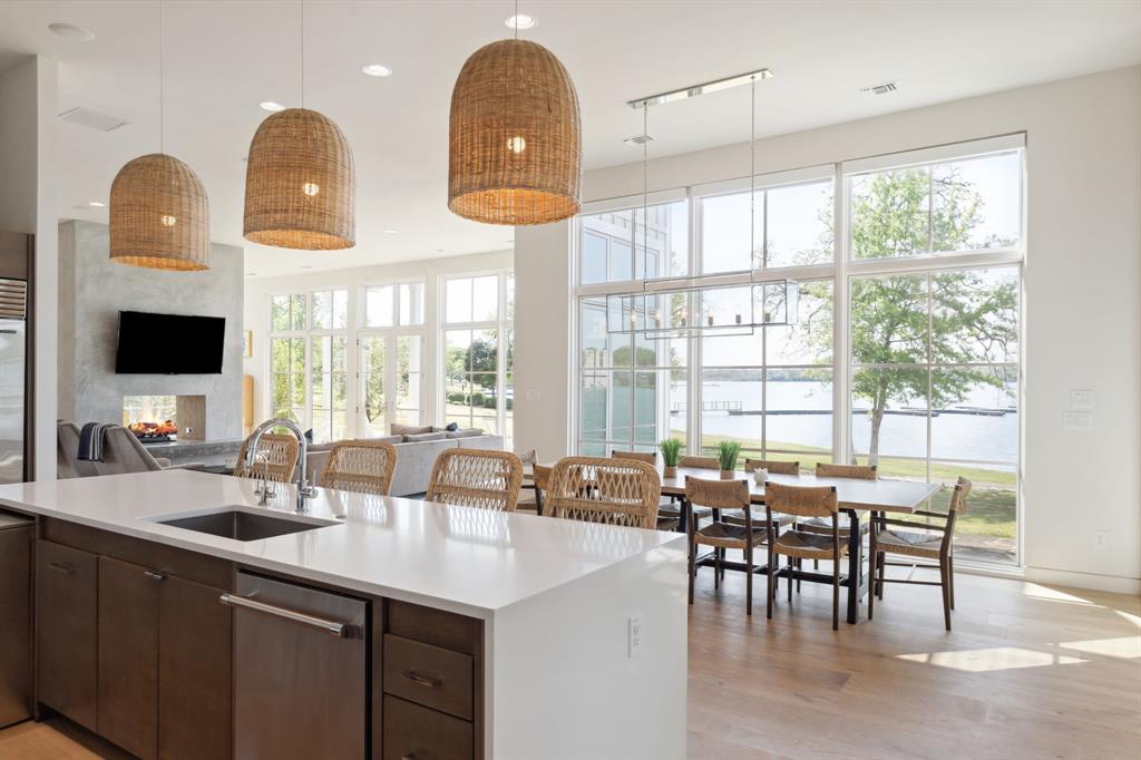 Long Cove on Cedar Creek Lake - Residential