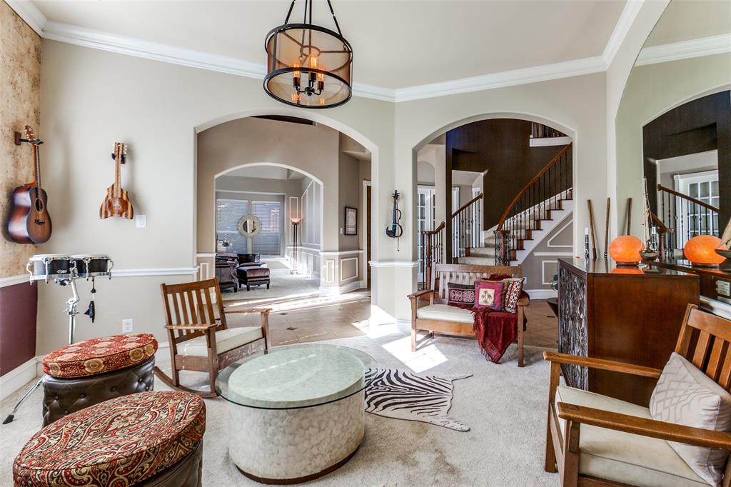 2929 Oak Point Drive