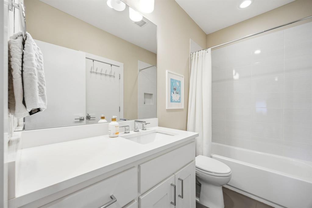 Belmont Suburban - Residential