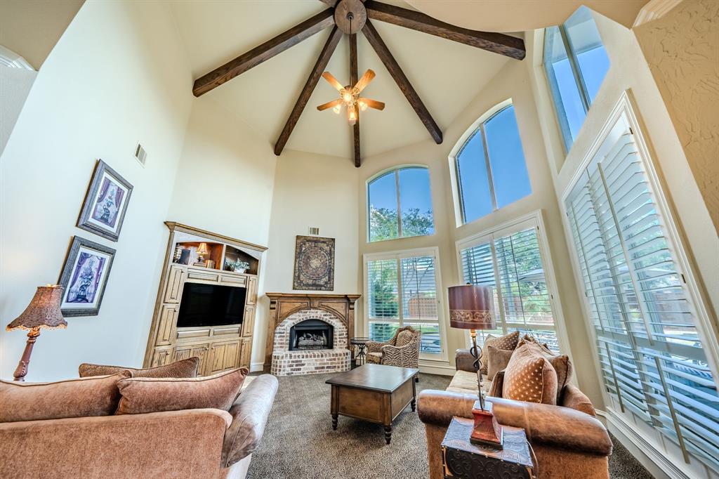 3 Lantern Drive