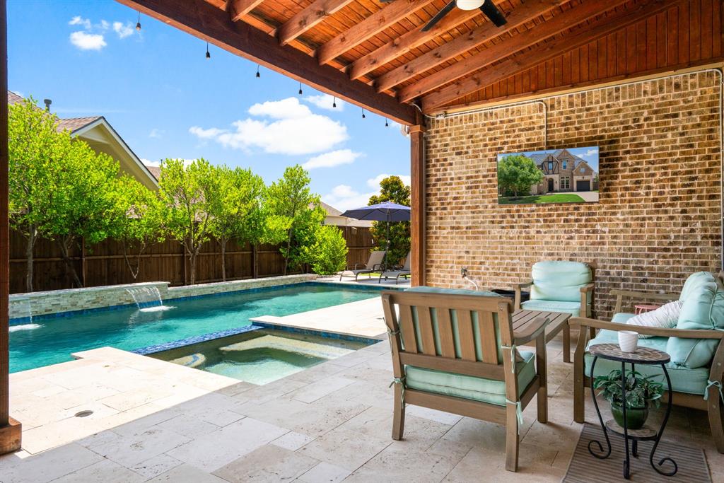 303 Crestbrook Drive