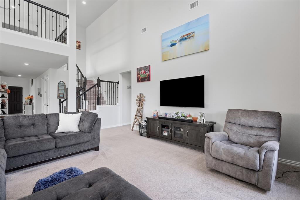 492 Letara Vista Drive