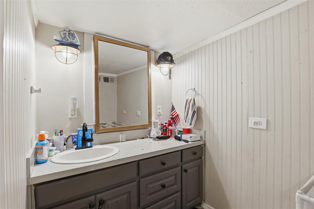 Thrash - Residential