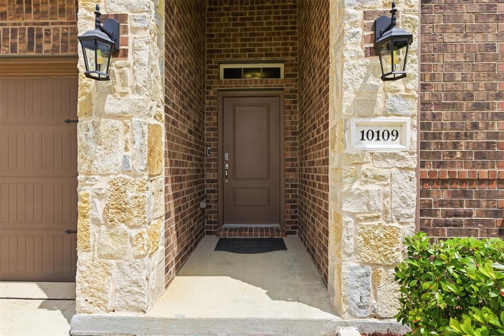 10109 Table Bluff Street