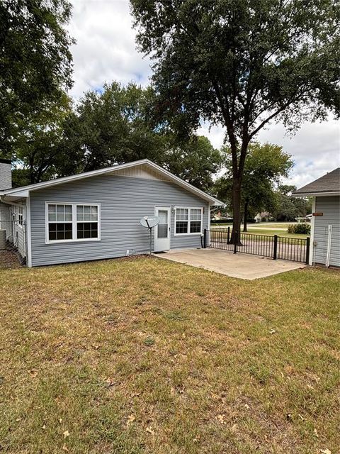 A home in Gun Barrel City