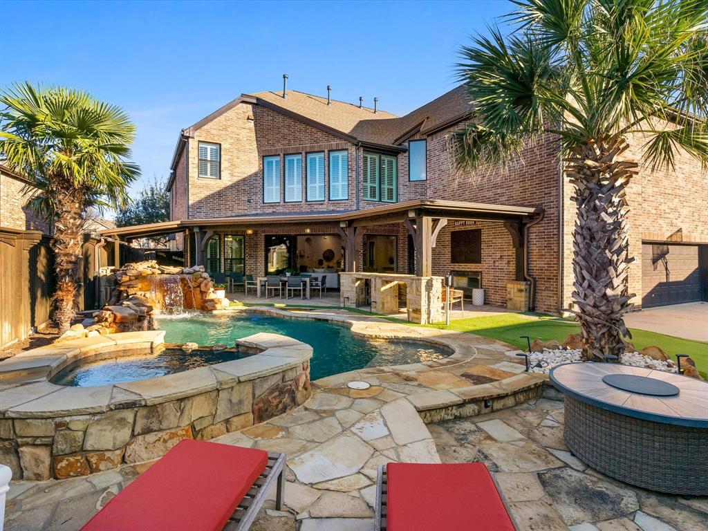 6497 Hunters Parkway