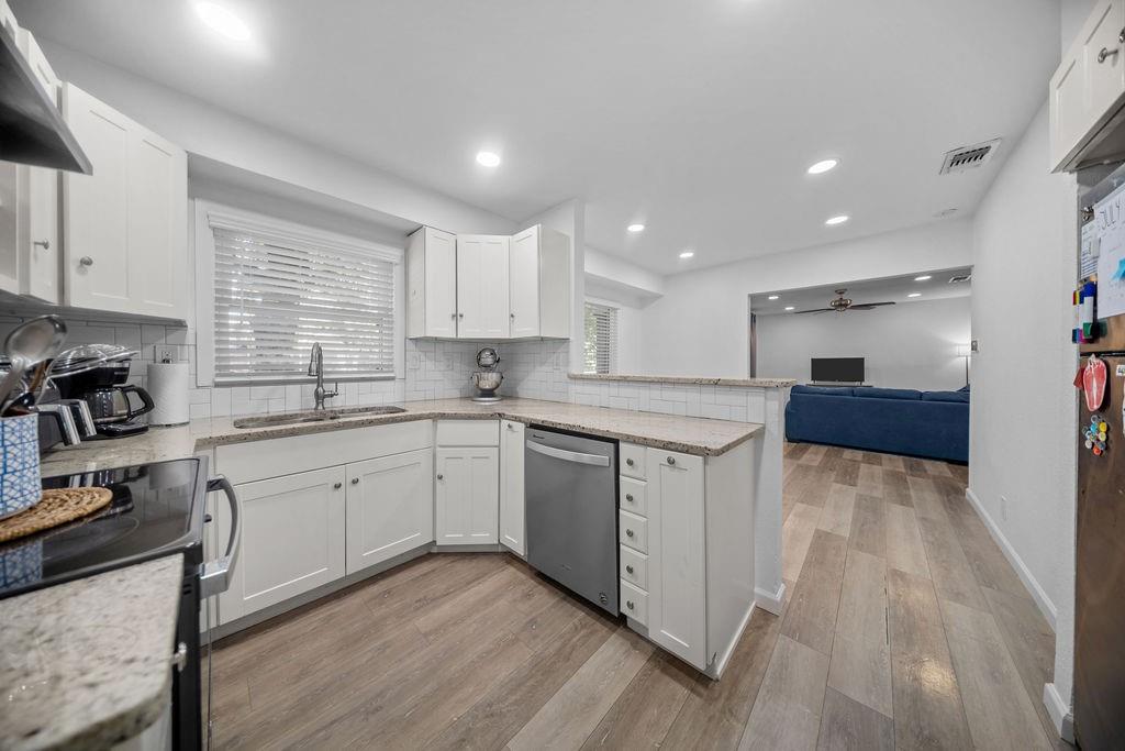 1116 Edgefield Drive