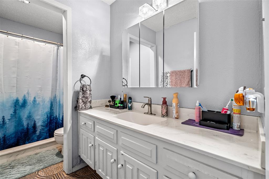 Vista Grand Estates - Residential