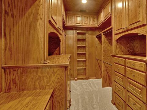 Tiny photo for 10111 Bluffview Circle, Pilot Point, TX 76258 (MLS # 21073440)