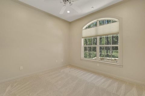 Tiny photo for 10111 Bluffview Circle, Pilot Point, TX 76258 (MLS # 21073440)