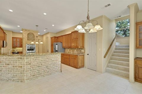 Tiny photo for 10111 Bluffview Circle, Pilot Point, TX 76258 (MLS # 21073440)