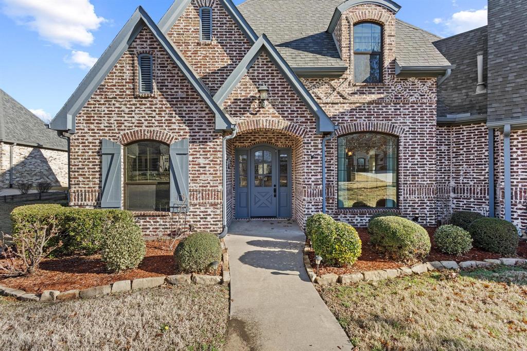 2507 Creekbend Circle