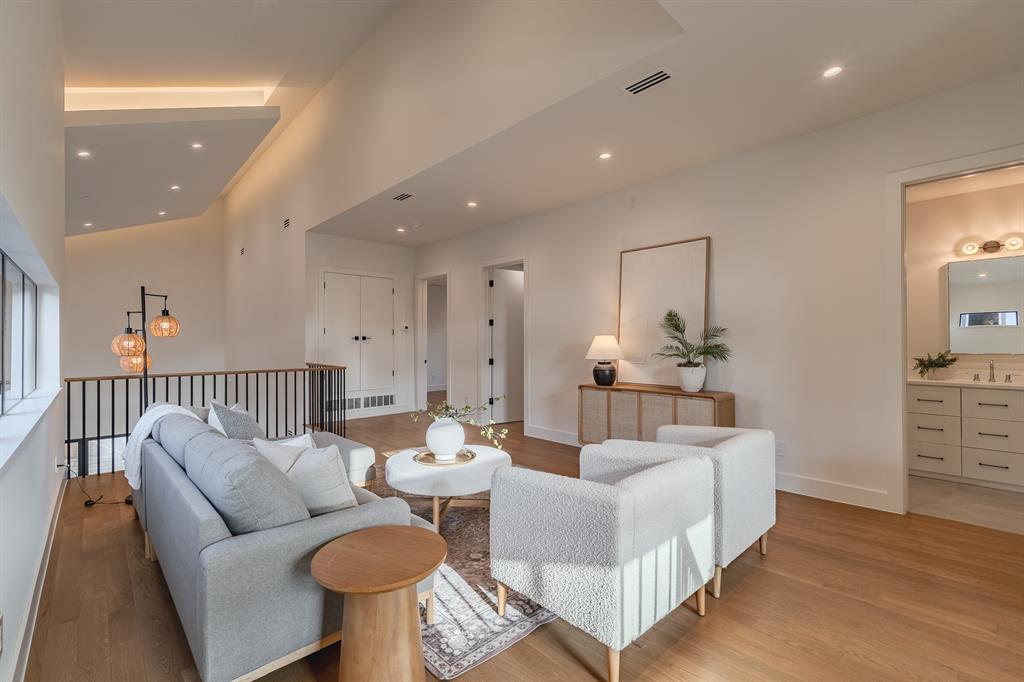 Gaston Terrace - Residential