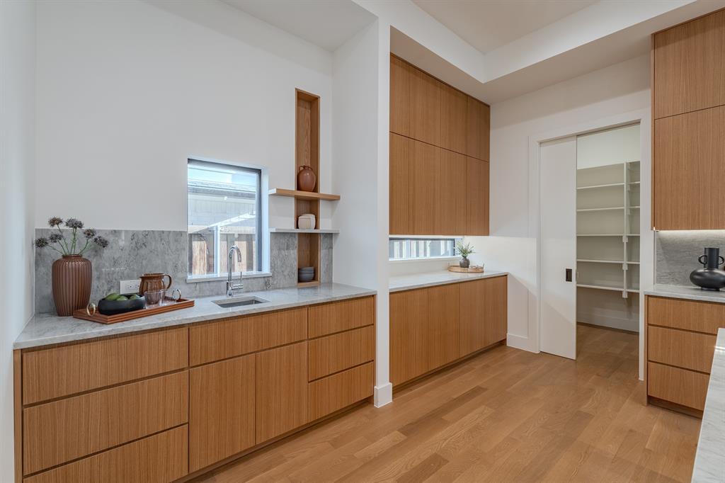 Gaston Terrace - Residential