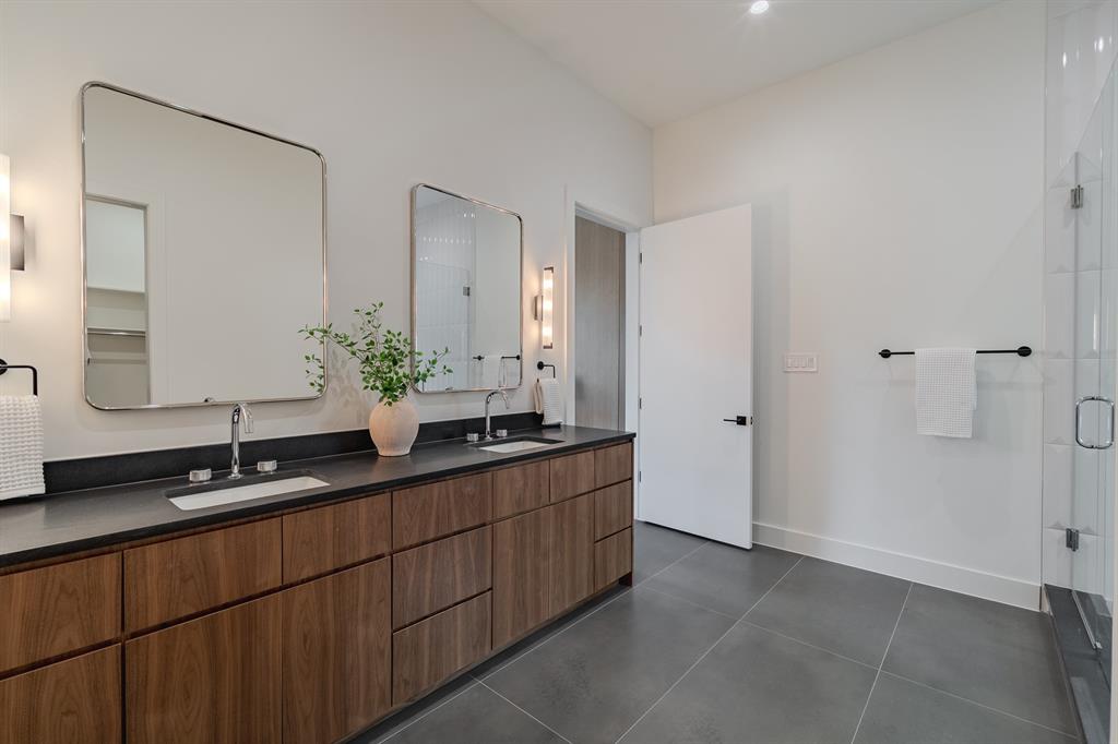 Gaston Terrace - Residential