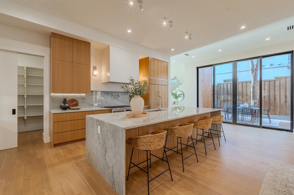 Gaston Terrace - Residential