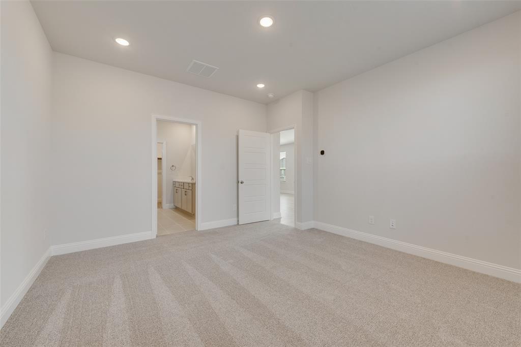 Walden Pond - Residential