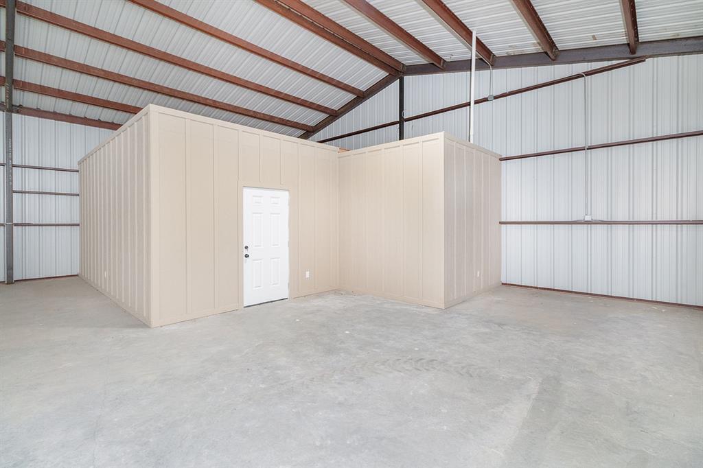 FULCHER - Commercial Sale