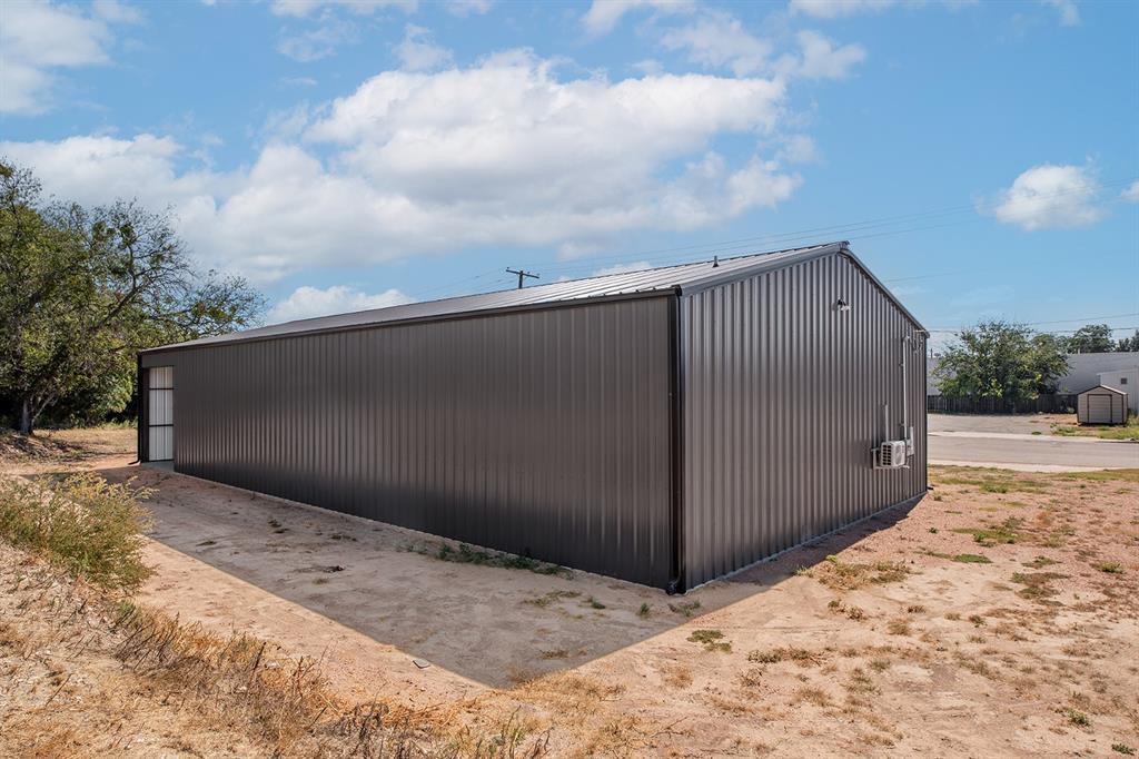 FULCHER - Commercial Sale