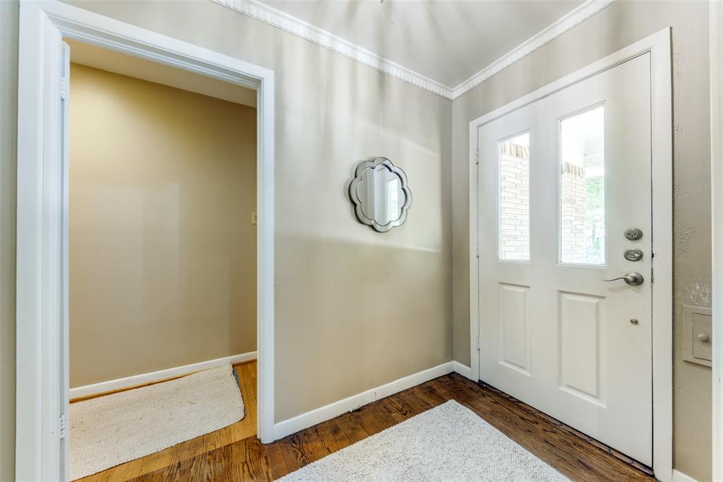 6453 Dunstan Lane