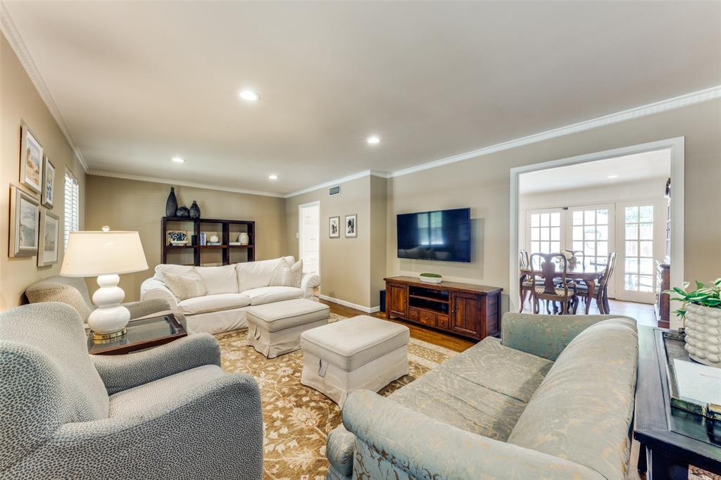 6453 Dunstan Lane
