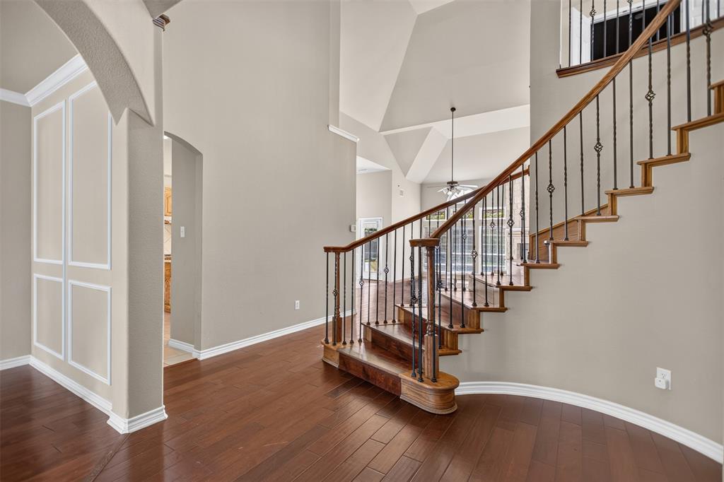 813 Wren Court