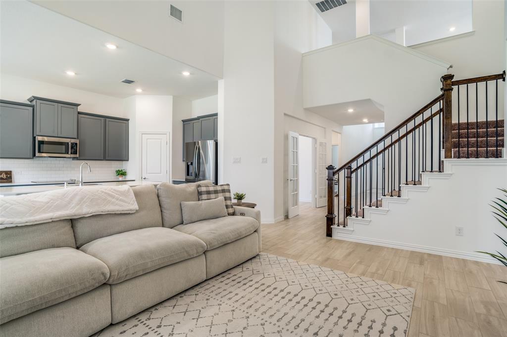 220 Cherryvale Lane