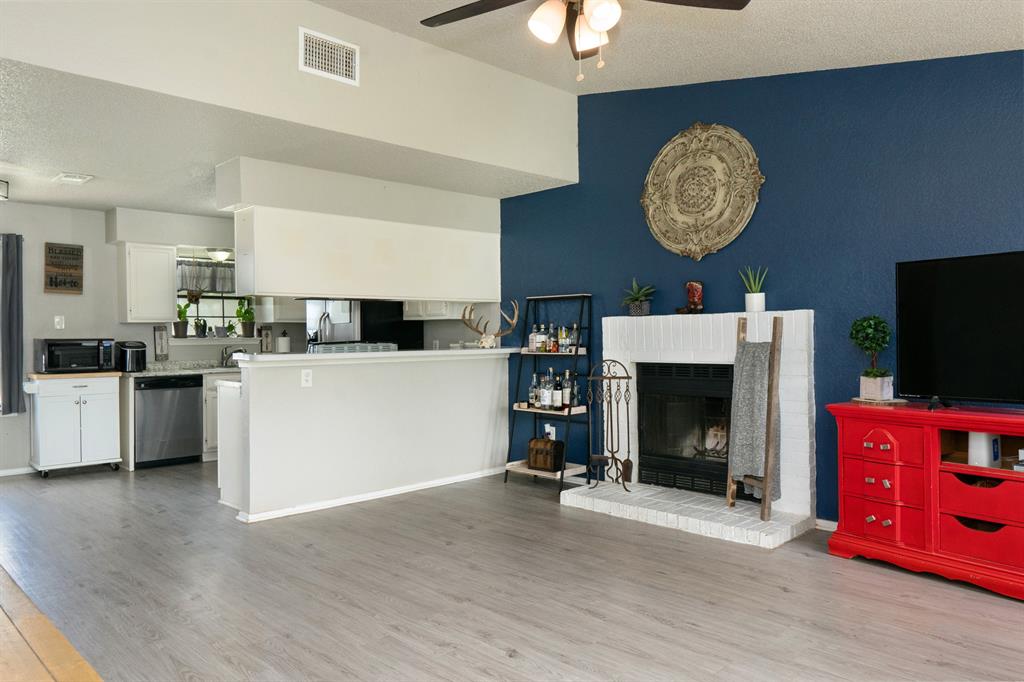 5825 Springtide Drive