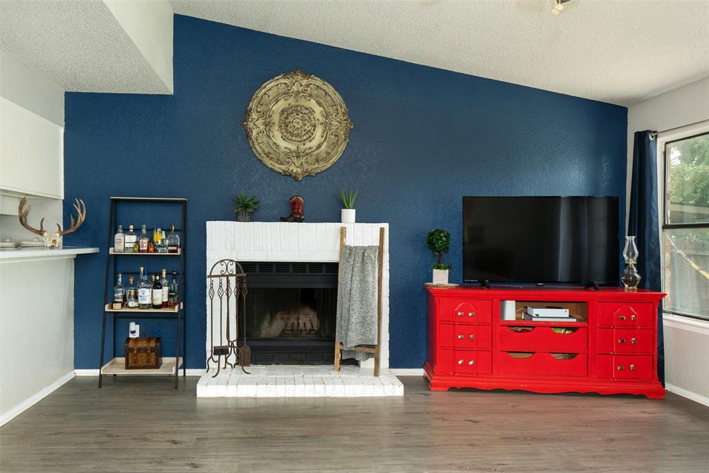 5825 Springtide Drive