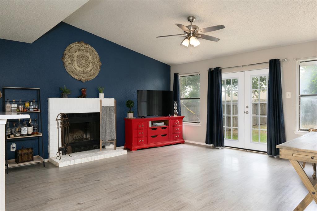 5825 Springtide Drive
