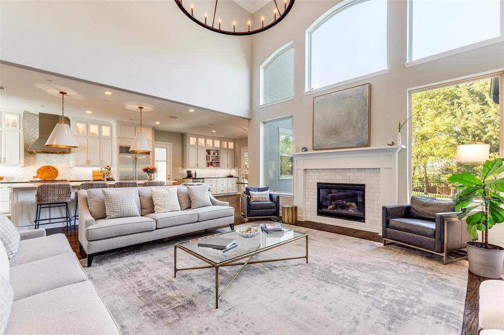 808 Charleston Drive
