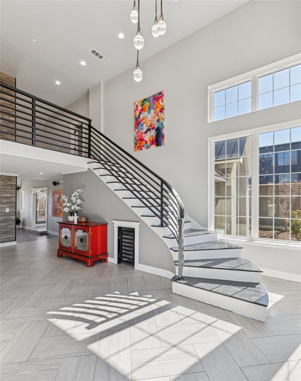 9204 Indian Knoll Trail