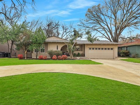 3916 Trail Lake Drive Fort Worth TX 76109
