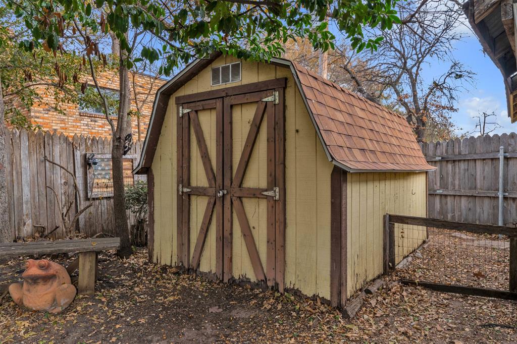 Village Glen Estates Add - Residential