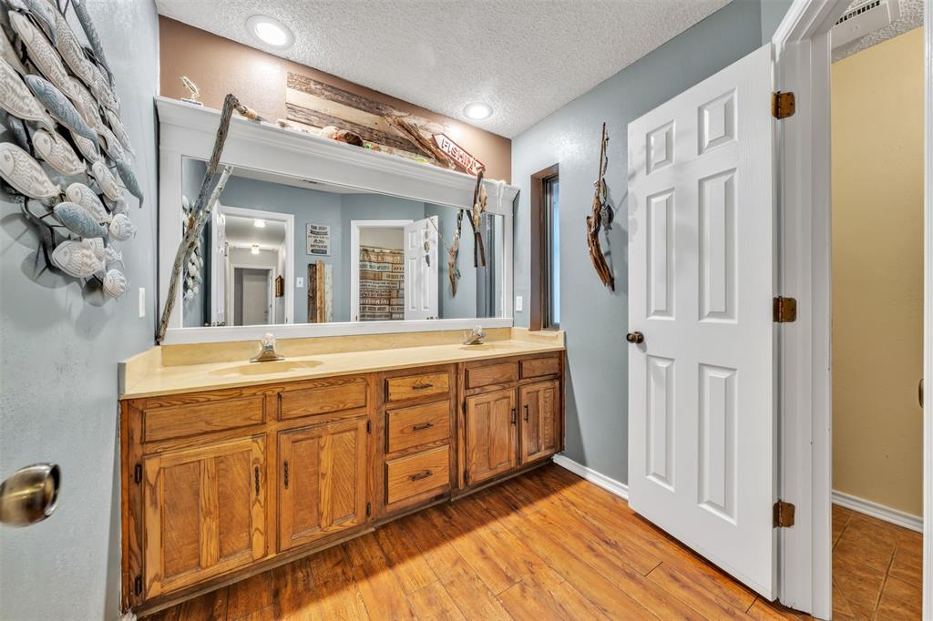 Village Glen Estates Add - Residential