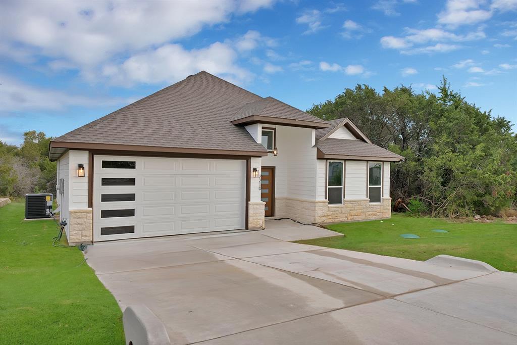 2210 San Saba Court