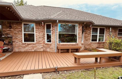 A home in Van Alstyne