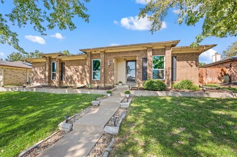 1733 Sterling Lane Lewisville TX 75067