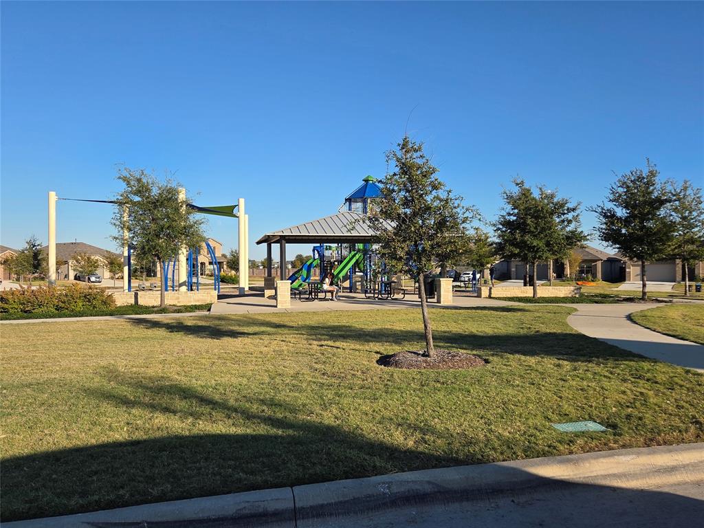 Trails of Elizabeth Crk - Residential