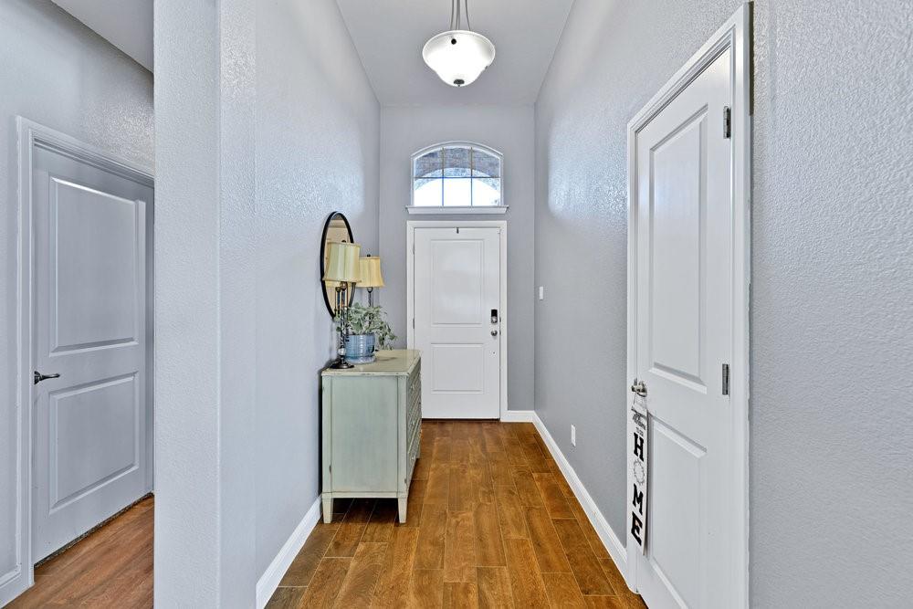 Trails of Elizabeth Crk - Residential