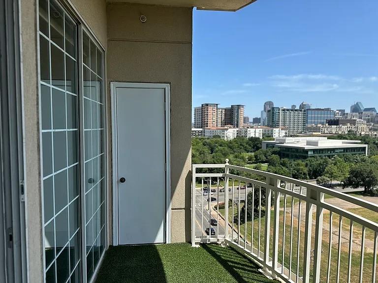 Renaissance on Turtle Creek - Residential Lease